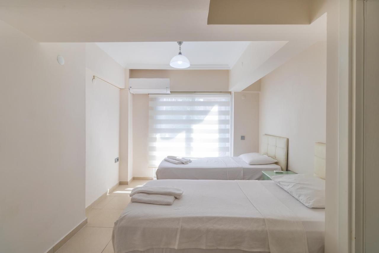 Apartments Near To City Center And Beach マルマリス エクステリア 写真