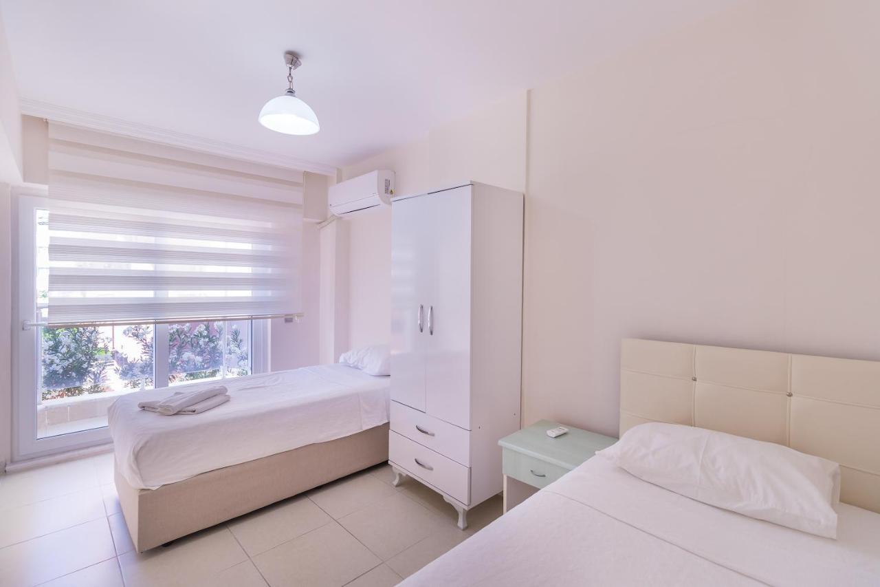 Apartments Near To City Center And Beach マルマリス エクステリア 写真